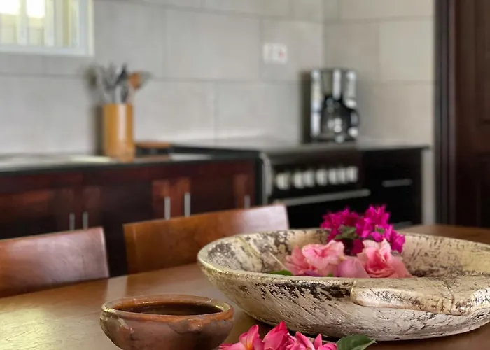 Bougainville * Takamaka