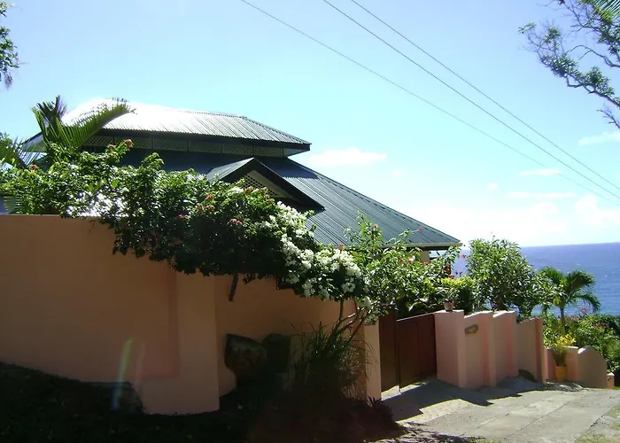 Bougainville Lägenhet